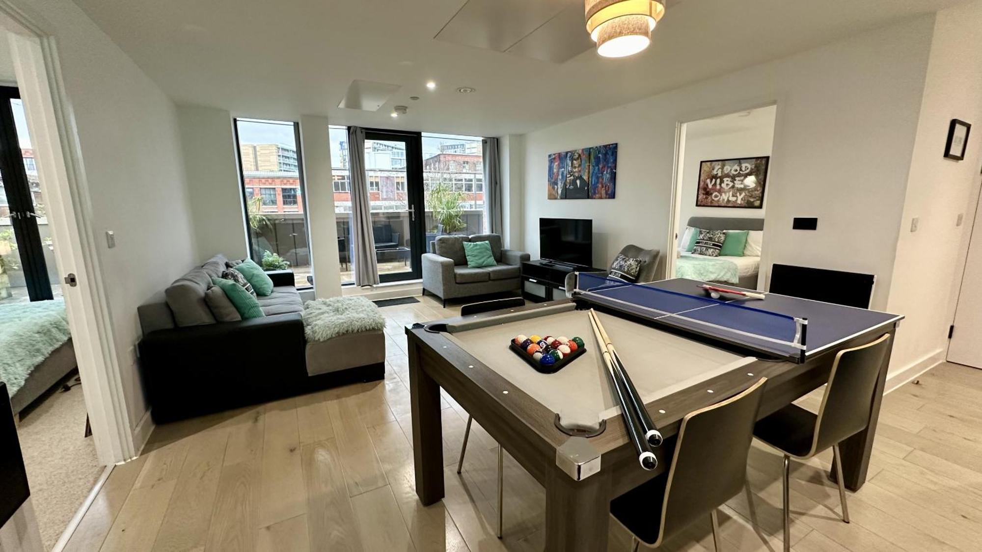 Lux Livin' Apartments - Luxury 2 Bed Apartment With Sky Garden 曼彻斯特 外观 照片
